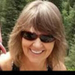 Meet your Posher, Brandi